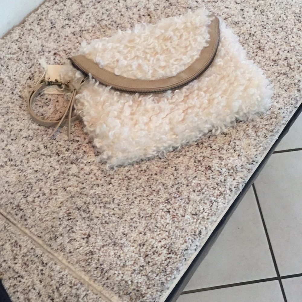 Clutch bag